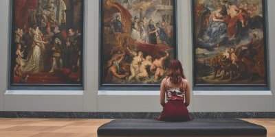 Découvrez l'expo "Antoni Tapies - La pratique de l'Art"