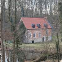 Randonnée culturelle en forêt de Soignes : le prieuré de Rouge-Cloître et la source du Sylvain