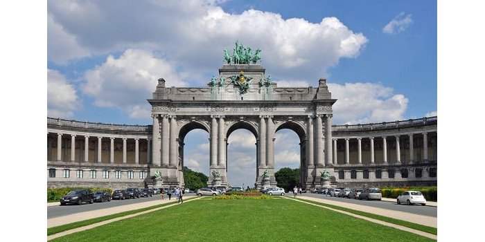 Visite du Parc du Cinquantenaire & Musée de l'Armée suivie du déjeuner de clôture 