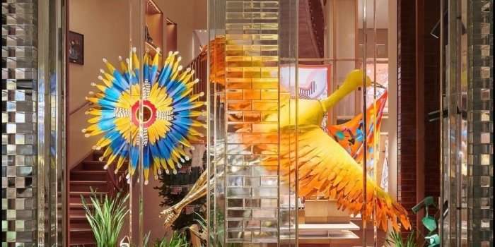 Visites culturelles - Studio d' Isabelle De Borchgrave, tombez sous le charme et créativité de cette artiste hors paire.