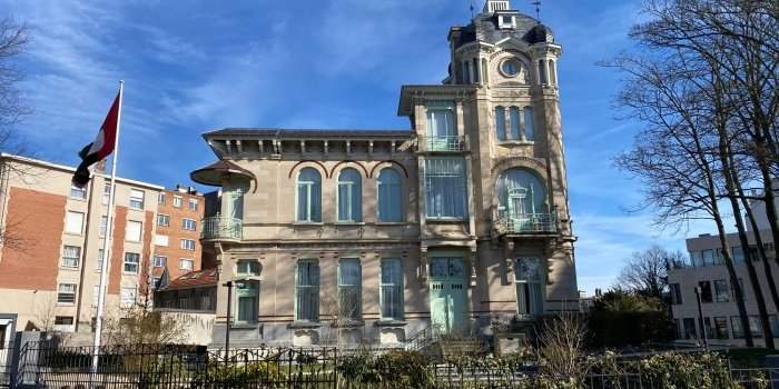 Visite du quartier de l'avenue Franklin Roosevelt, de la Villa Empain et de l'exposition temporaire dédiée à son architecte Michel Polak 