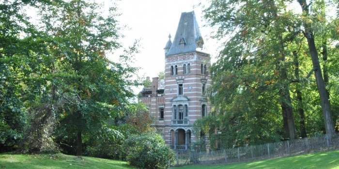 Randonnée culturelle : préhistoire et Belle Epoque au parc Tournay-Solvay